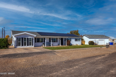 452 1100 West Street, Taylor, Arizona 85939, Bedrooms, ,Bathrooms,Residential,For Sale,1100 West,258681