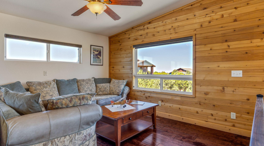 2335VoyagerCir-Overgaard-AZ-16