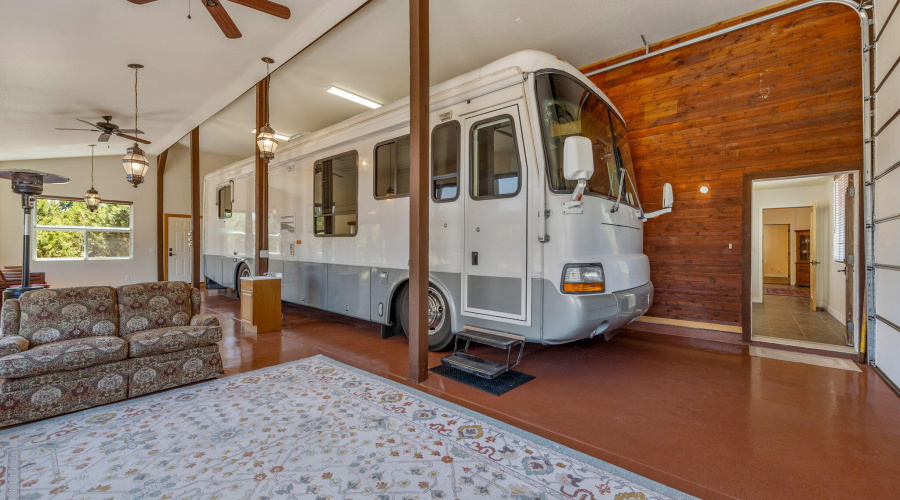 2335VoyagerCir-Overgaard-AZ-8