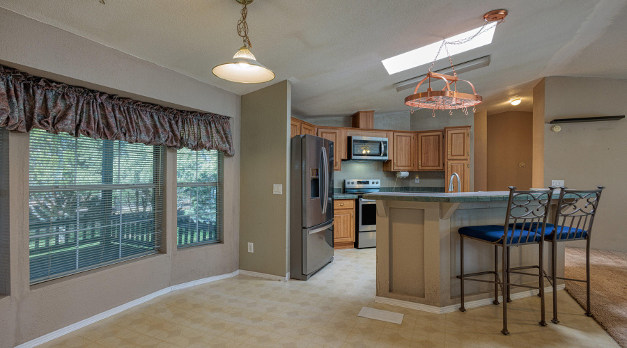 Kitchen/Breakfast nook