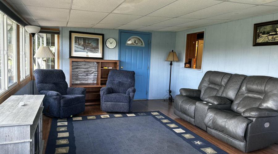 20250822_205531890_iOS