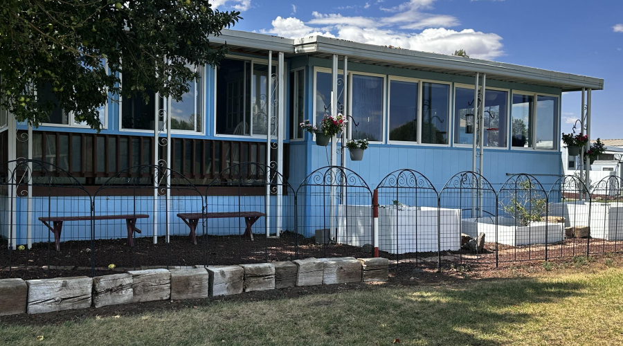 20250822_205742624_iOS