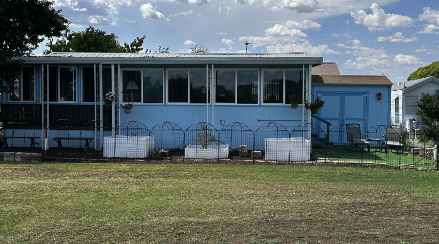 20250822_205819661_iOS