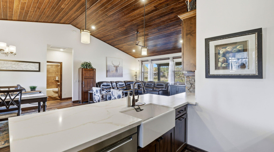 Farmhouse Apron Sink