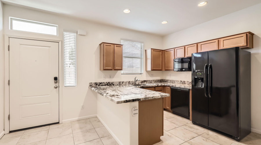 023 - 25 Suite Kitchen