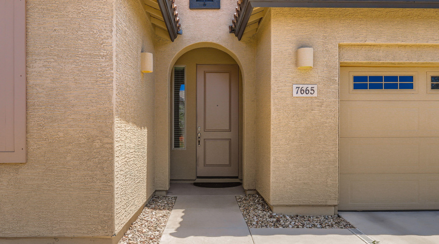 004 - 04 Exterior Front Entry