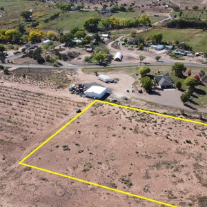 Lot Lines Are Approximate 2