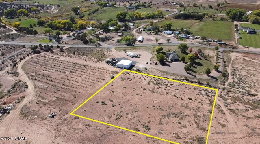 Lot Lines Are Approximate 2