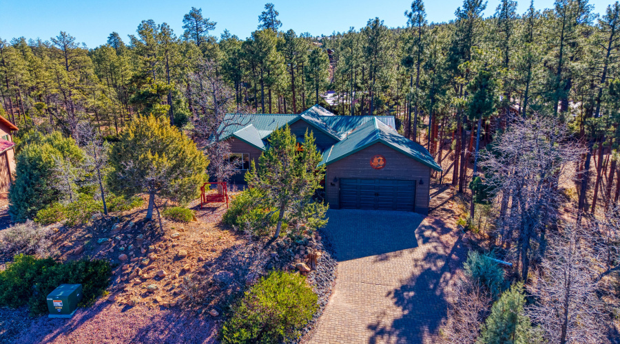 DJI_20251208112846_0264_D_AuroraHDR2019-