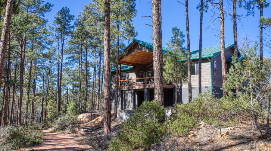 IMG_9792_AuroraHDR2019-edit