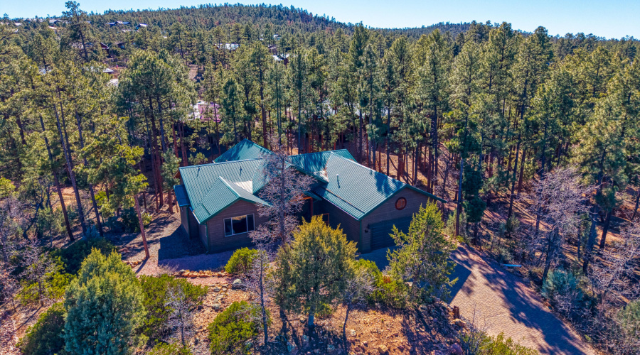 DJI_20251208112856_0271_D_AuroraHDR2019-