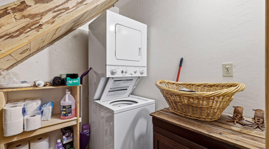 30CR2066-Alpine-AZ-15