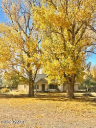 590 2nd Street, St. Johns, Arizona 85936, Bedrooms, ,Bathrooms,Residential,For Sale,2nd,258929