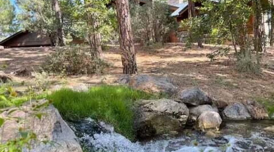 8d2604e9-ad71-4638-b4a7-14114e118644