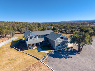 1179 Burton Road, Show Low, Arizona 85901, Bedrooms, ,Bathrooms,Residential,For Sale,Burton,258931