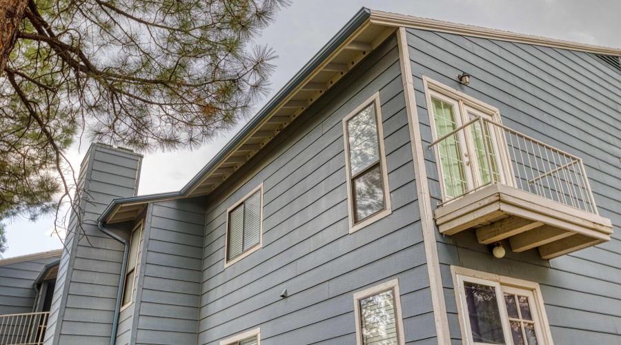 Private primary balcony