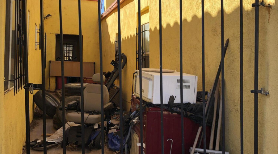 Second 414 Unit C Exterior in Fnc (1)