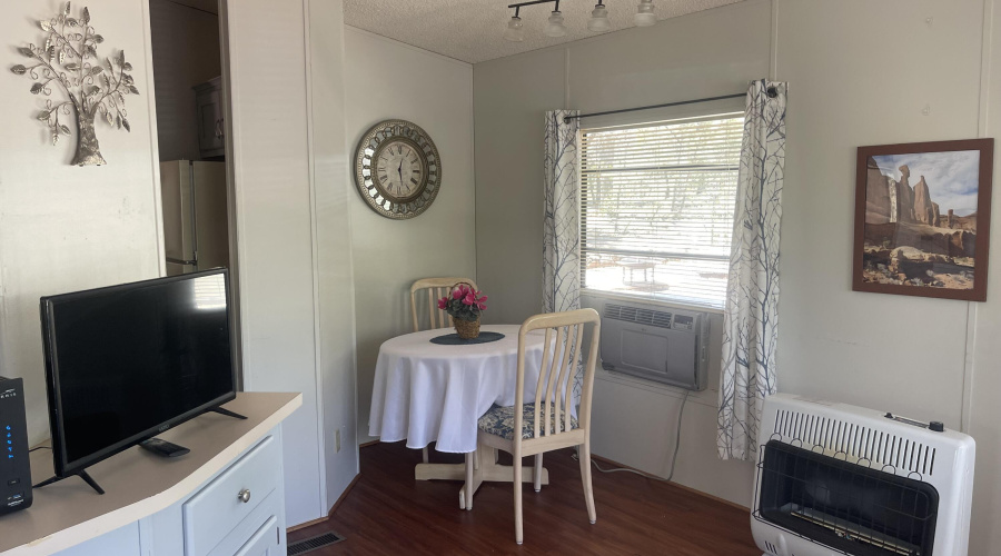 IMG_4235 Dining Area