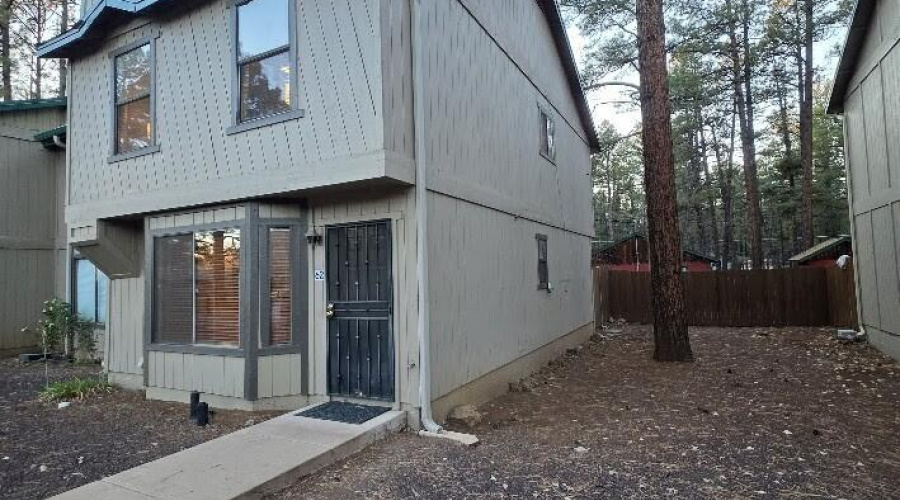 002_FrontSide of Home