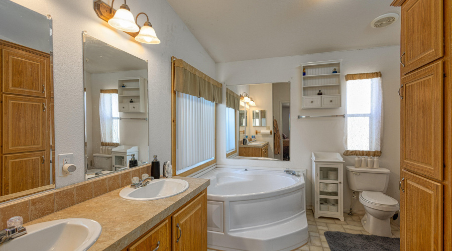 019_6464_old_homestead_rd