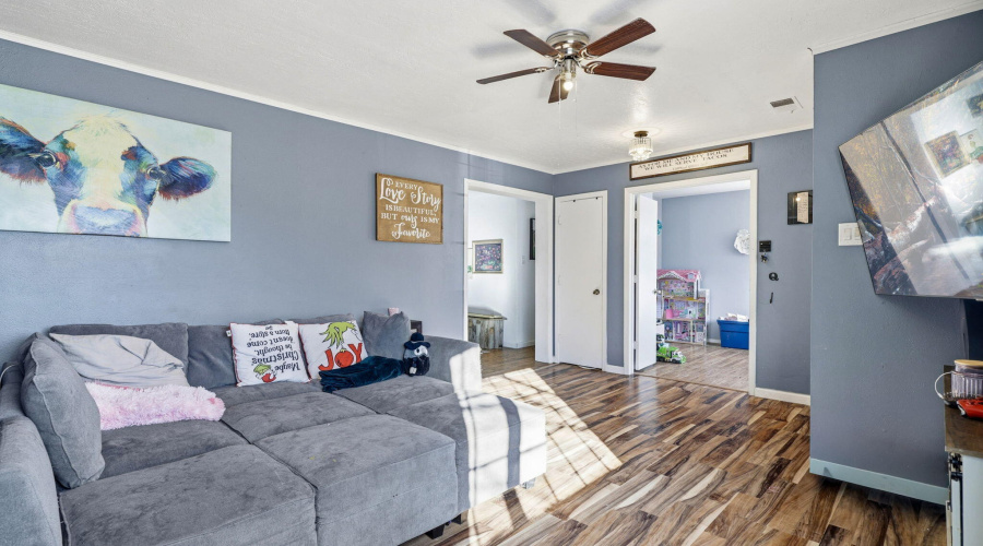 1100W7thLn-Eagar-AZ-8