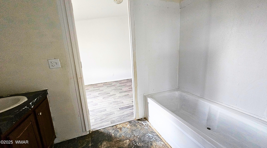 32395bae-e8f7-4621-8dc3-f557353fb565