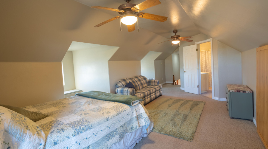 Separate Quarters/Office/Rumpus Room