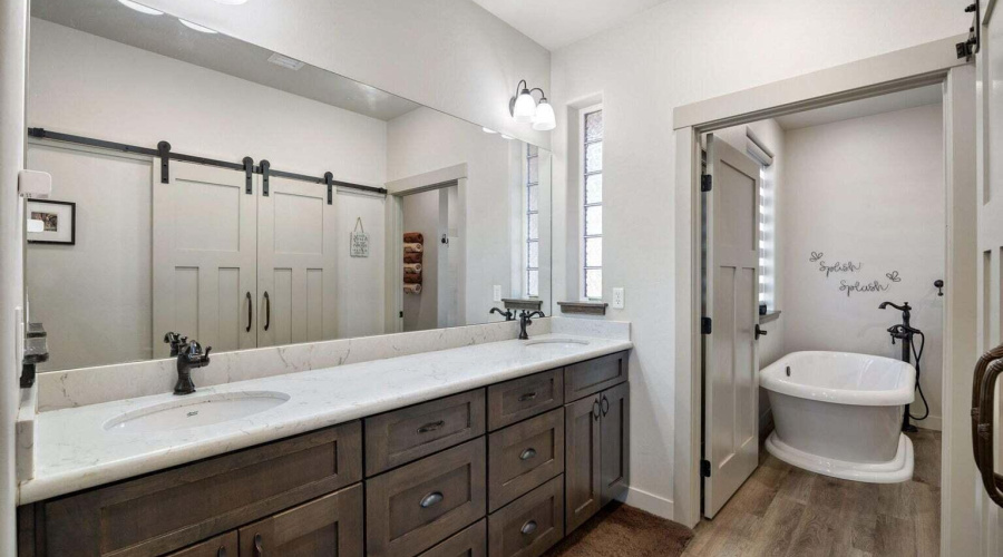 20250719214552704877000000-o