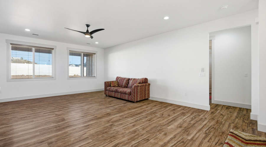 1852W7thSSt-Snowflake-AZ-6