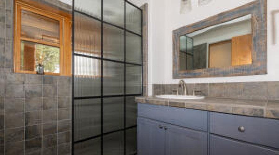 20250829140125473038000000