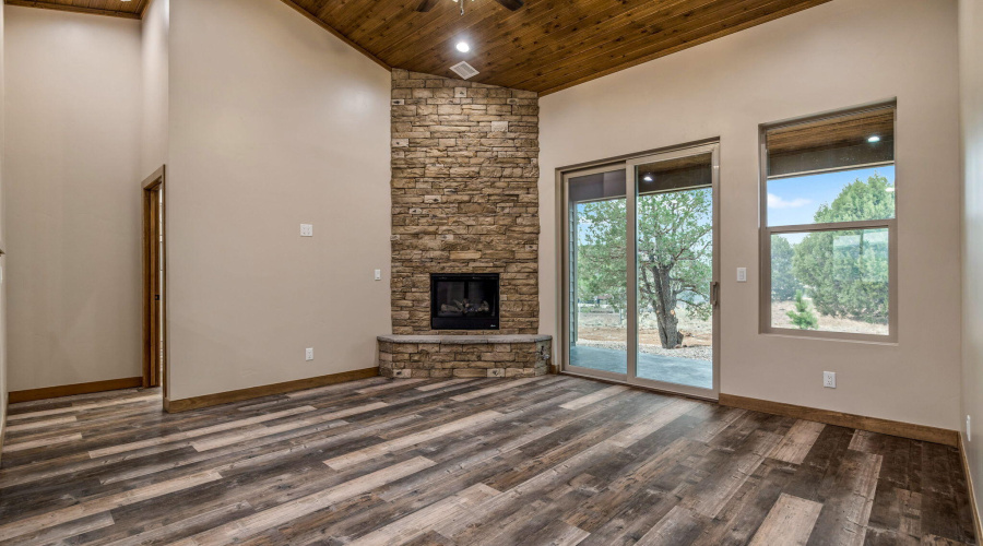 1041 S Ridgecreek Lane Show Low