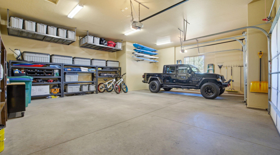 Oversized 3 Car Garage