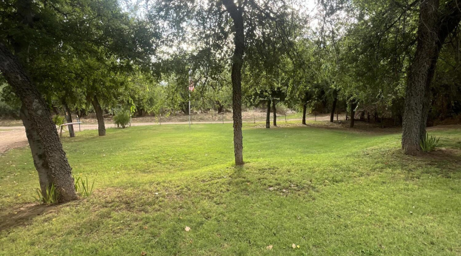 06B45EAA-6288-4453-BA0B-216C298974CC