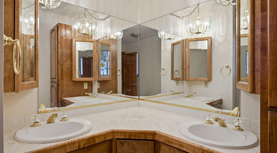 8714CountryClubDr-Pinetop-AZ-15