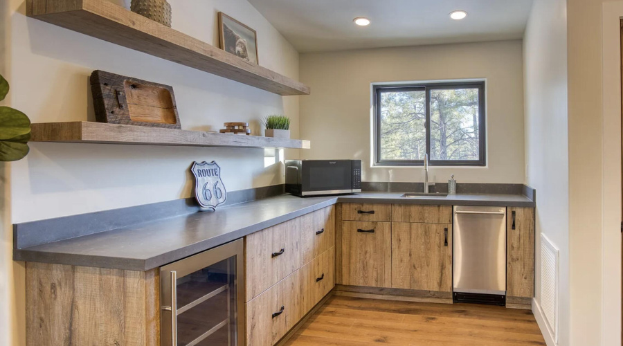 Bonus Room Kitchenette