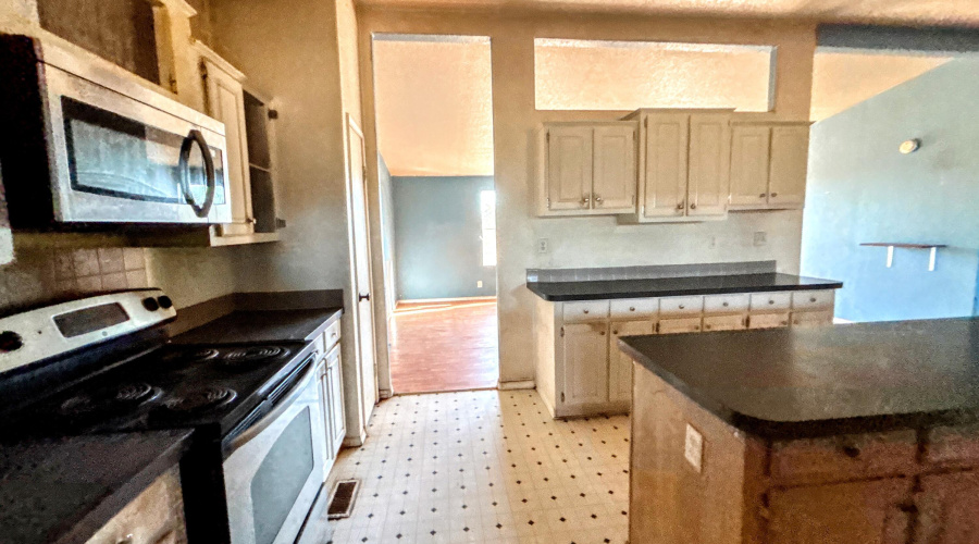 Media 23-C3290259-2BB9-4E00-9A25-03E9CA2