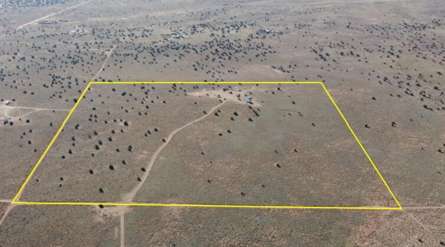 Lot Lines Are Approximate 1