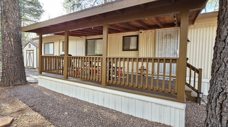 12_cvrd_porch2_4309EBlueRidge