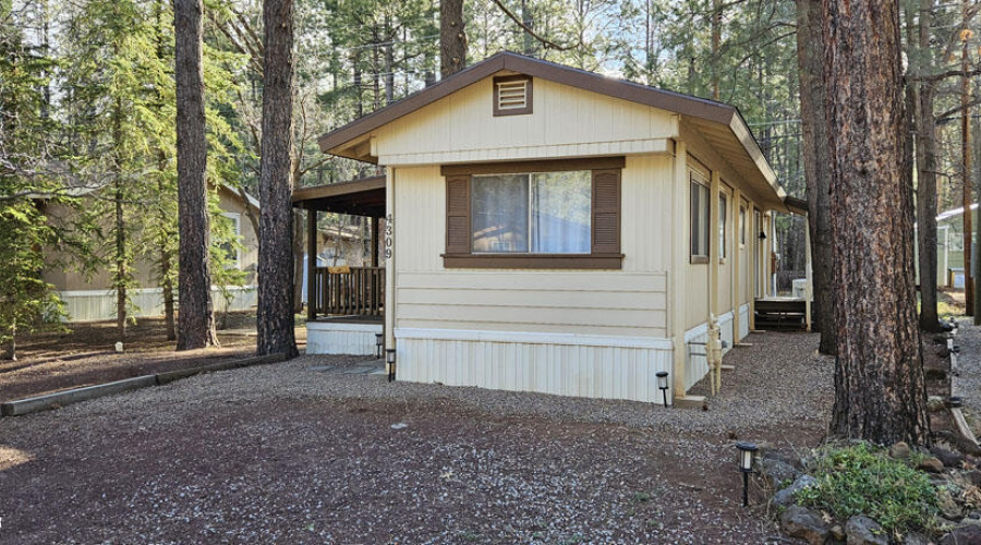 10_frontright_4309EBlueRidge