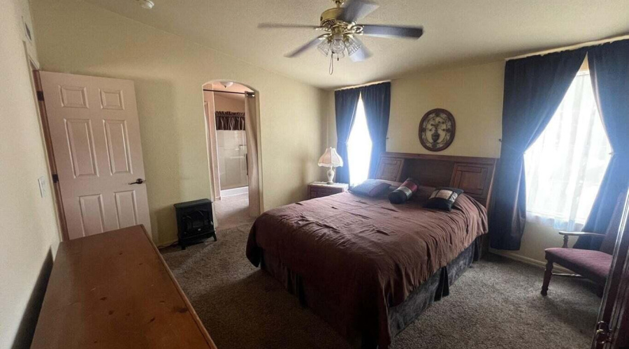 20250801224235889403000000-o