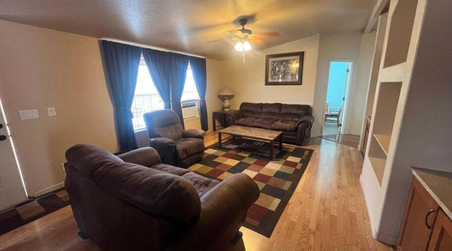 20250801224221948710000000-o