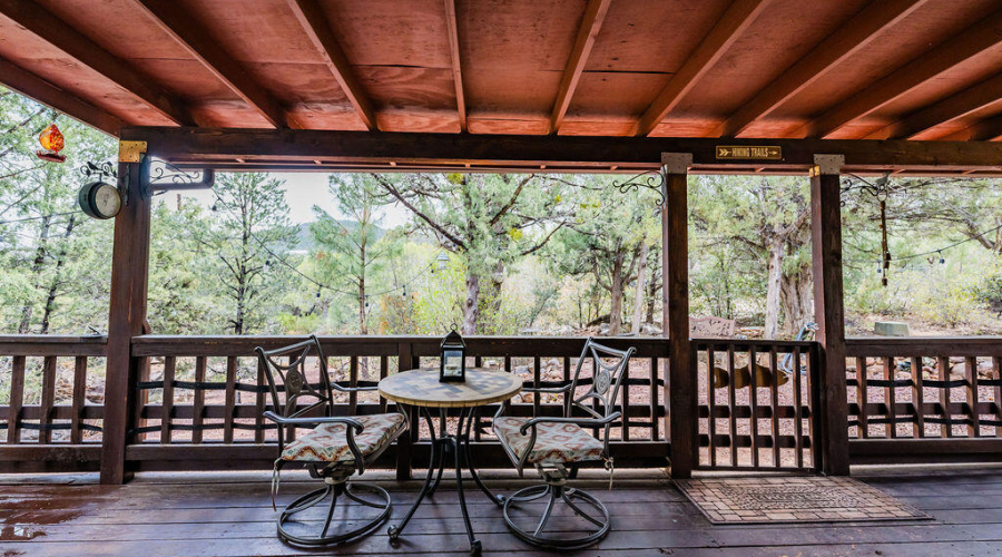 021_Trout_Creek_Cabin (1)