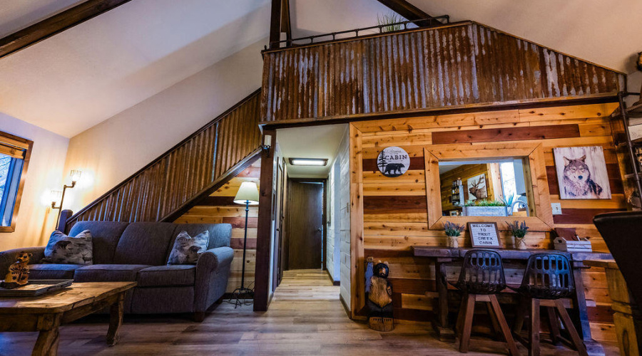 074_Trout_Creek_Cabin