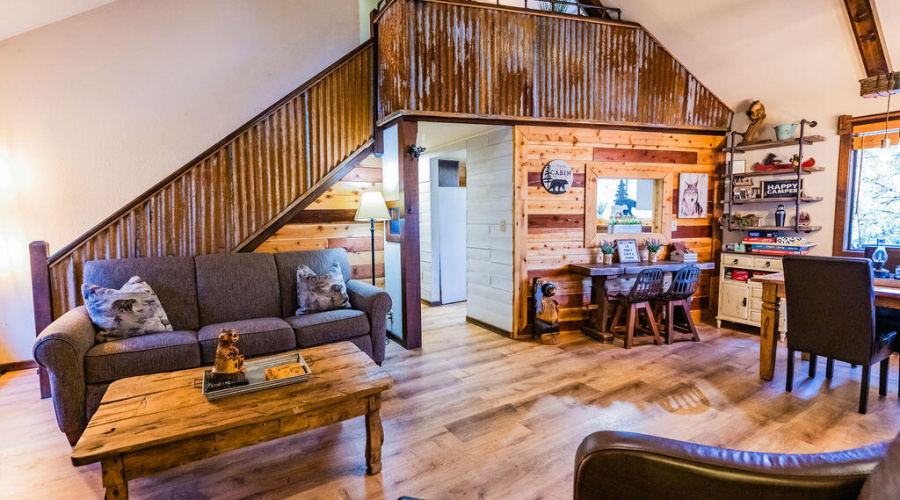 050_Trout_Creek_Cabin