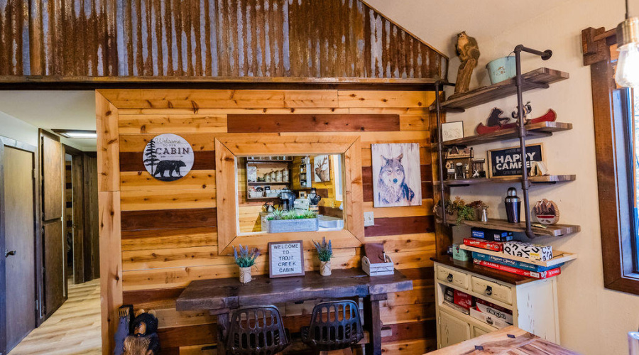 053_Trout_Creek_Cabin