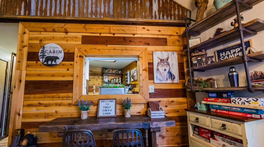 057_Trout_Creek_Cabin