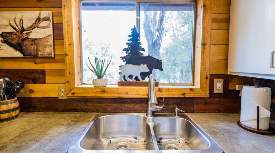 062_Trout_Creek_Cabin