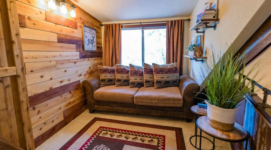 090_Trout_Creek_Cabin