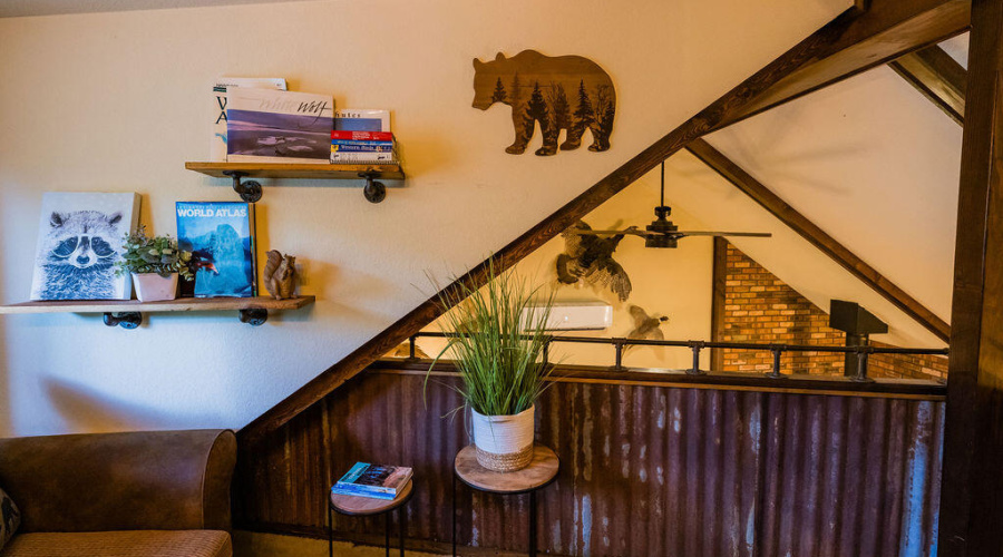 091_Trout_Creek_Cabin