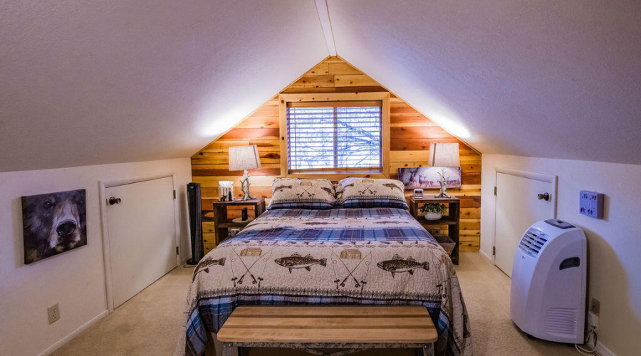 086_Trout_Creek_Cabin